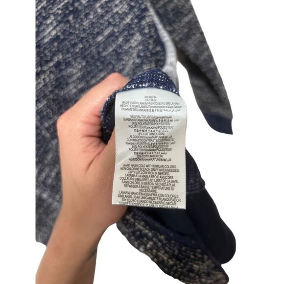 BCBGeneration Colorblock Women Dark Navy White 3d Textured Knit Sweater Dress S - Picture 11 of 13